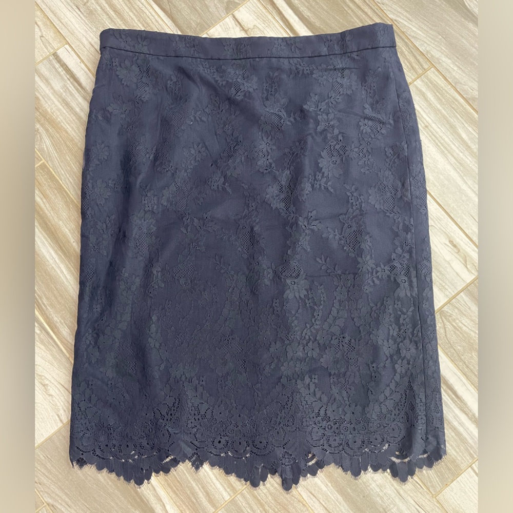 J crew navy blue lace pencil skirt